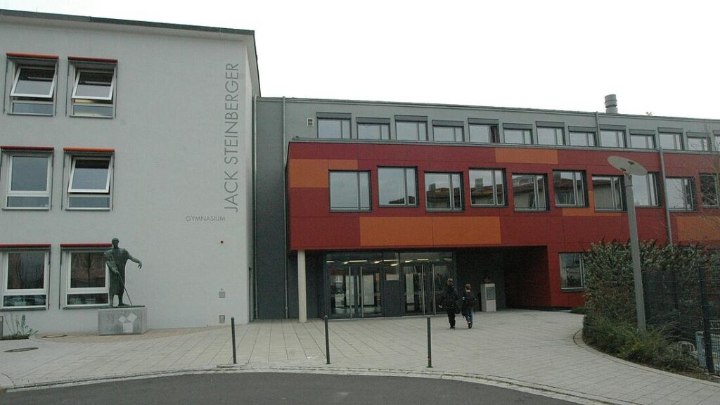 Jack-Steinberger-Gymnasium